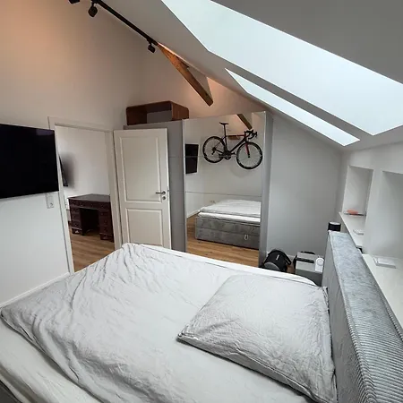 Fully Renovated 60m2 Next To The Sea *