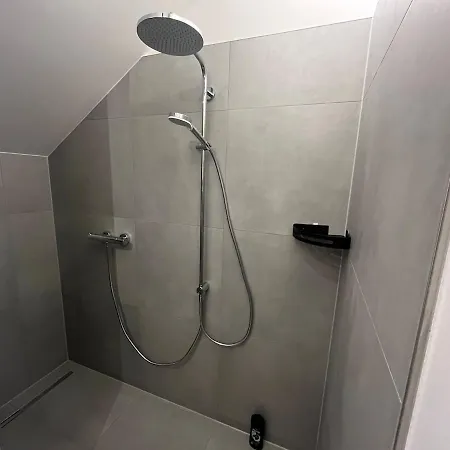Fully Renovated 60m2 Next To The Sea شقة
